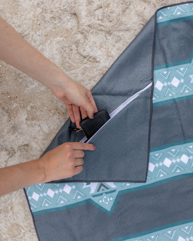 Pocket Beach Towel-Beach Towel With Pocket For Wallet-Mikkoa Beach Towel
